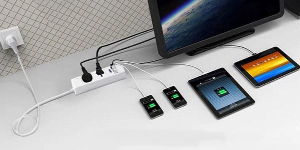 usb power strip image